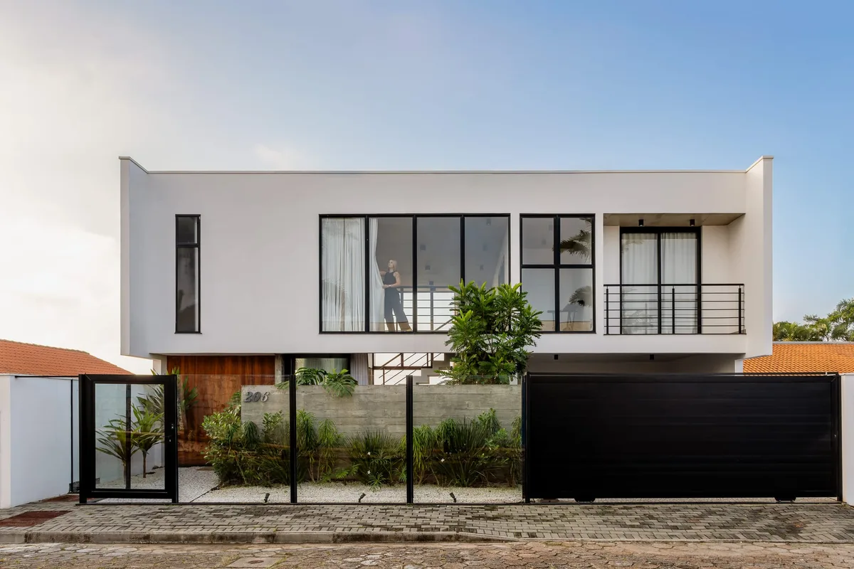 Casa Mira, residencial em Barra Velha, SC, foto Mariana Koentopp (16/22)