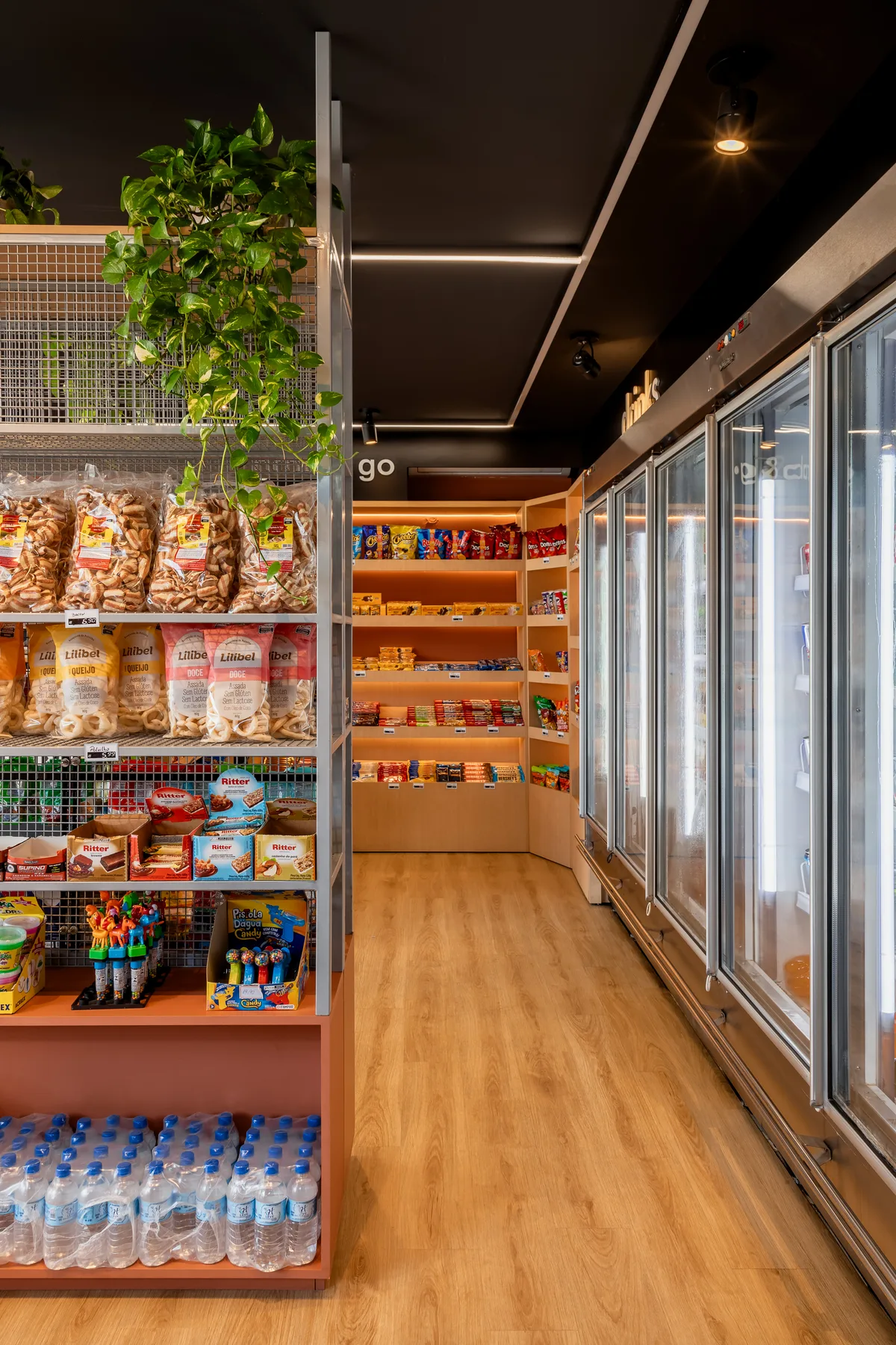 Conveniência Aguiar — negócios em Barra Velha, SC, foto Mariana Koentopp (2/4)