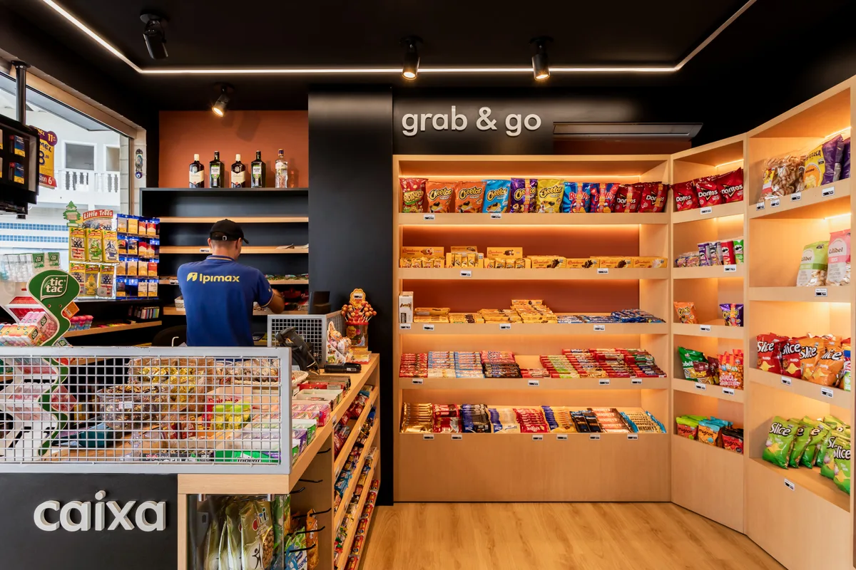 Conveniência Aguiar — negócios em Barra Velha, SC, foto Mariana Koentopp (3/4)