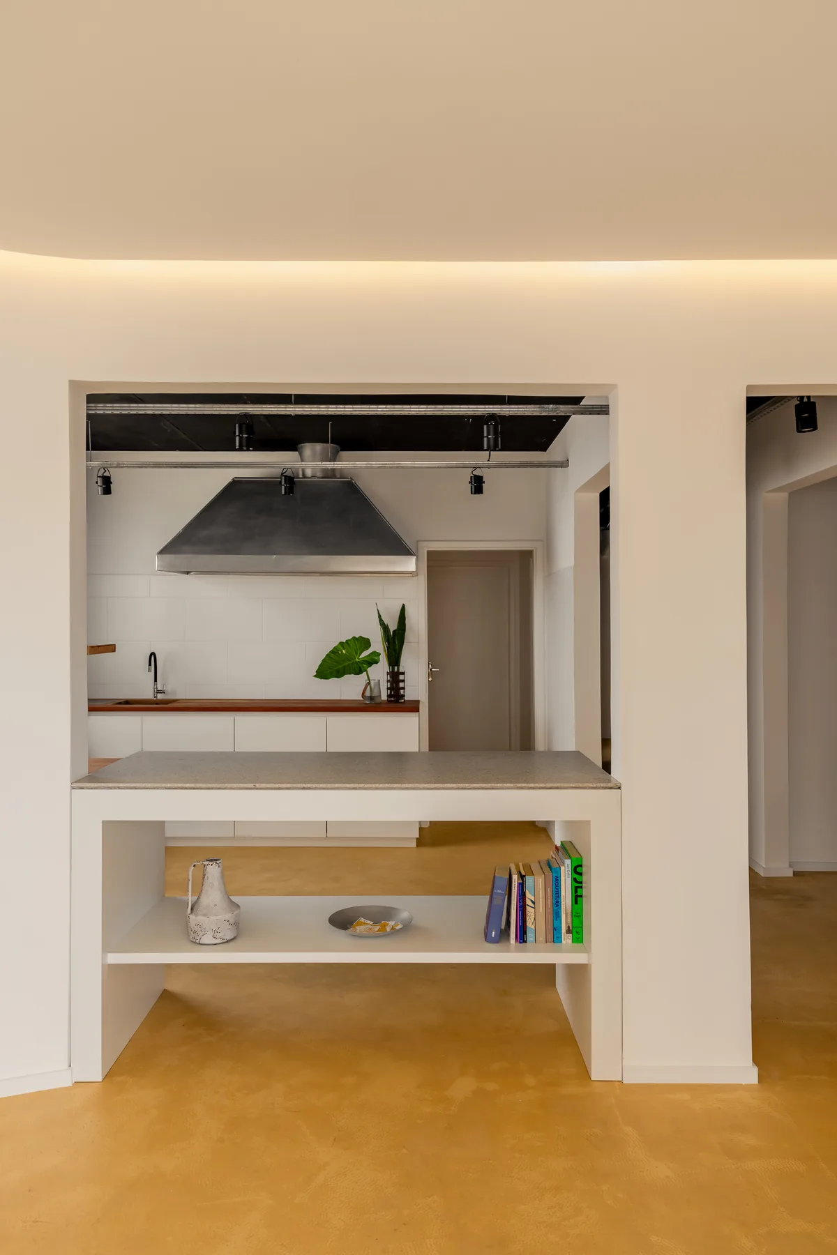 Casa COBR — negócios em Barra Velha, SC, foto Mariana Koentopp (5/22)