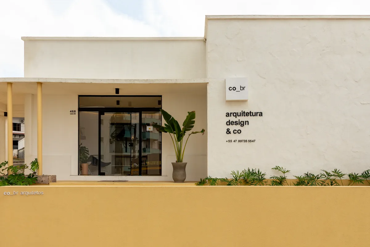 Casa COBR — negócios em Barra Velha, SC, foto Mariana Koentopp (11/22)