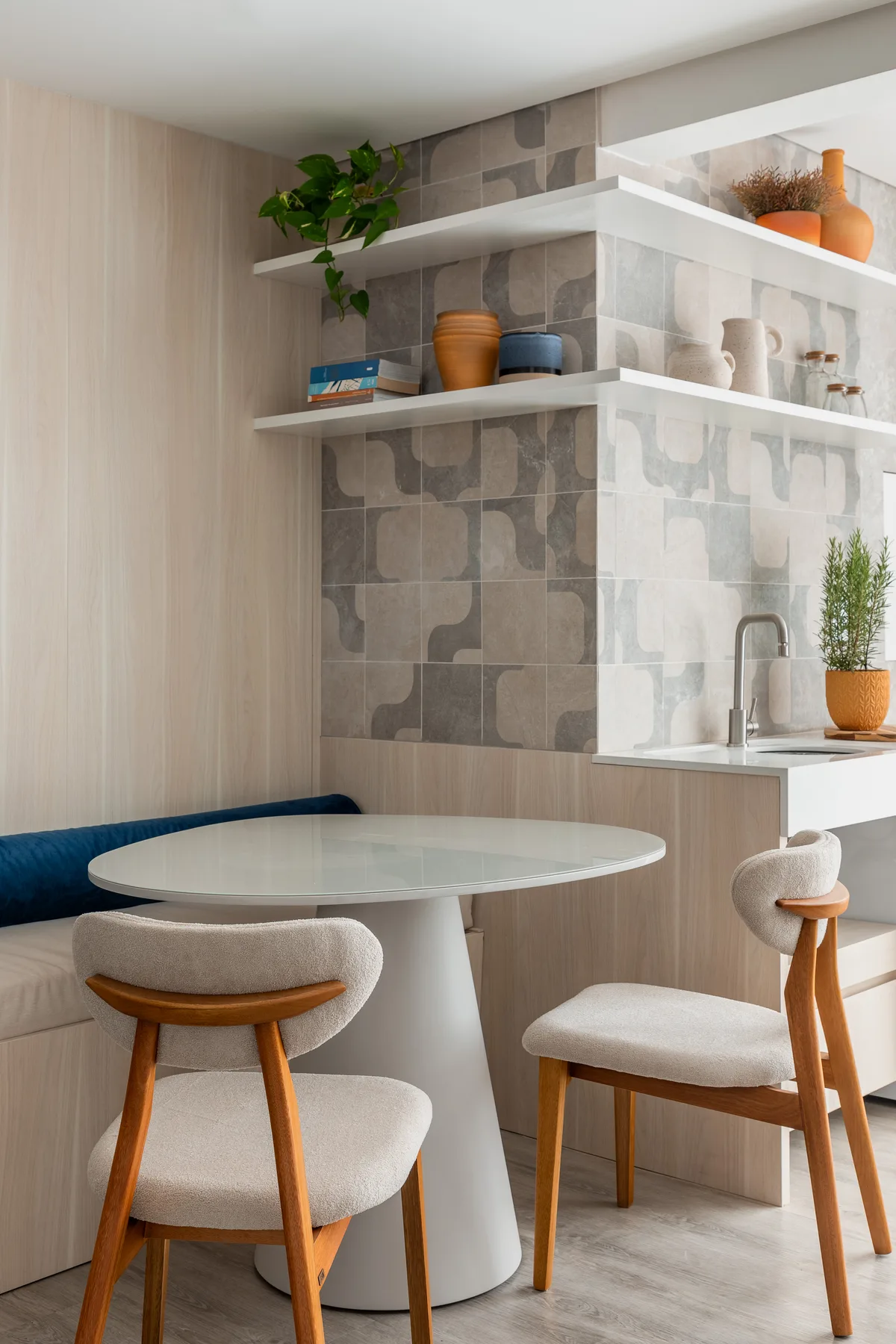 Apto 403 — residencial em Barra Velha, SC, foto Mariana Koentopp (8/17)